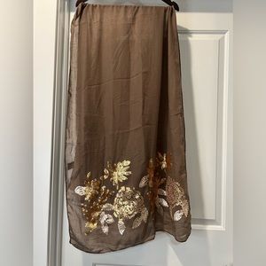 Gorgeous tan and Gold Scarf